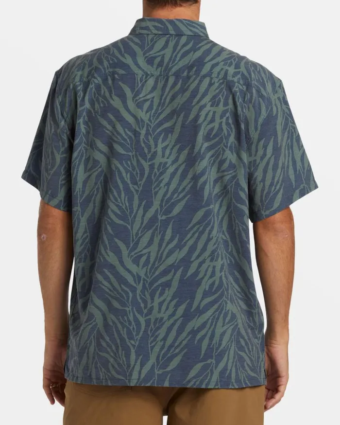Billabong ADiv Surftrek Trail Short Sleeve Shirt Dusty Navy Mens Shirts Billabong ADiv Surftrek Trail Short Sleeve Shirt Dusty Navy Mens Shirts