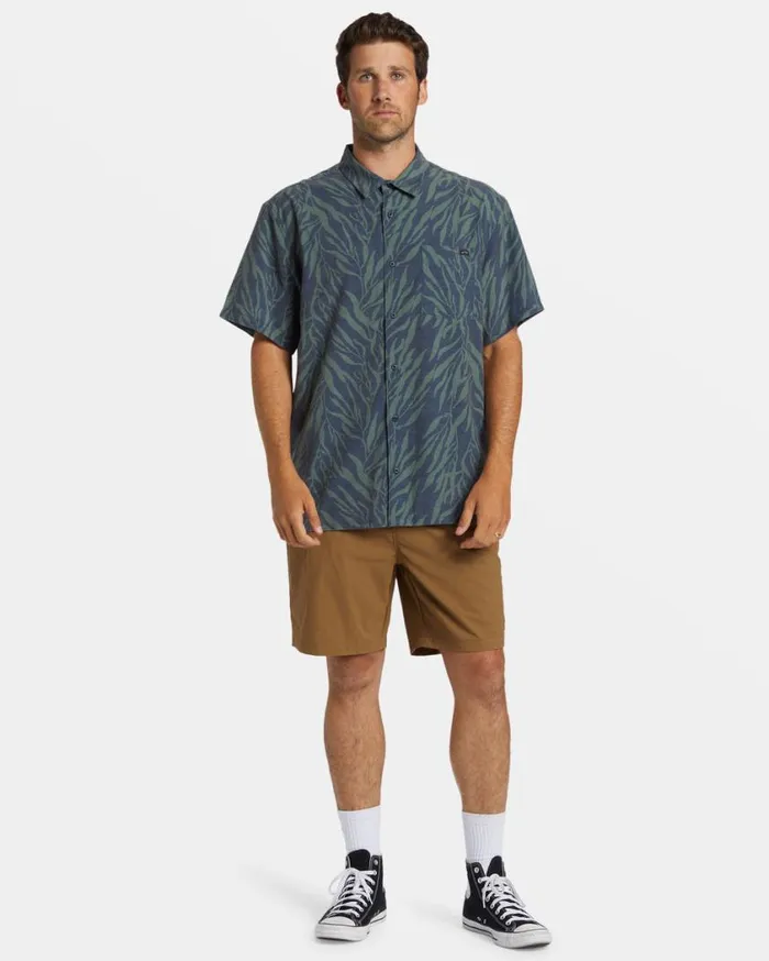 Billabong ADiv Surftrek Trail Short Sleeve Shirt Dusty Navy Mens Shirts Billabong ADiv Surftrek Trail Short Sleeve Shirt Dusty Navy Mens Shirts
