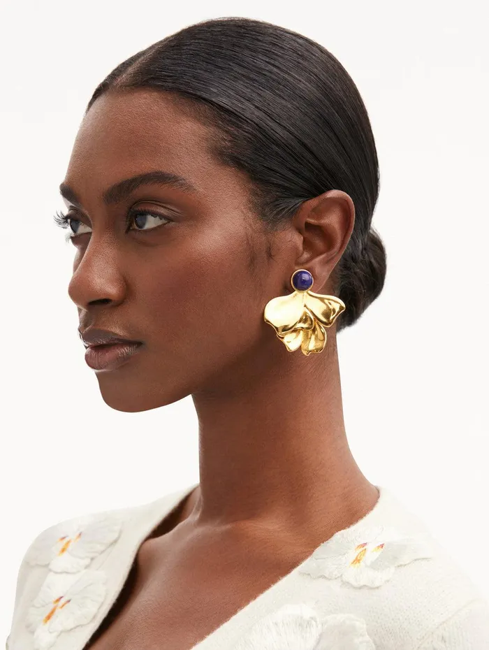 Cabochon Petal ClipOn Earrings Lapis Women Oscar De La Renta Earrings