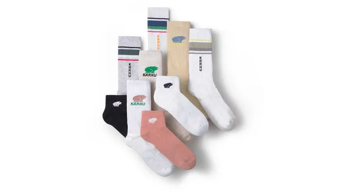 Classic Logo Half Sock Jet BlackBright White Men Karhu Socks