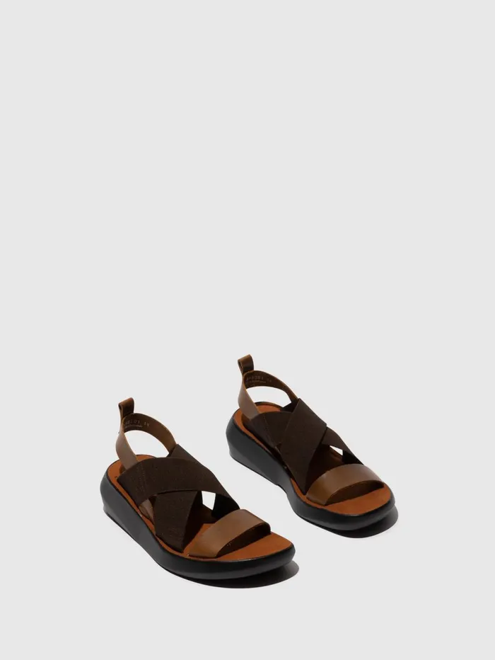 Crossover Sandals BAJI848FLY CAMEL Women Fly London Sandals