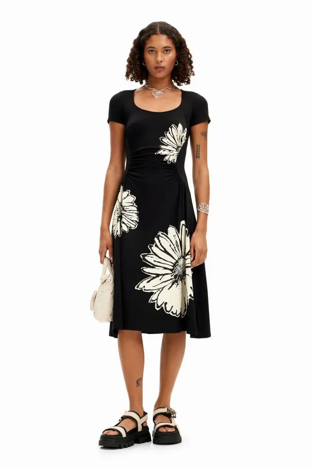 Dresses And Jumpsuits Women Desigual Shortsleeved Midi Dress With Neckline And Daisies Black Dresses And Jumpsuits Women Desigual Shortsleeved Midi Dress With Neckline And Daisies Black