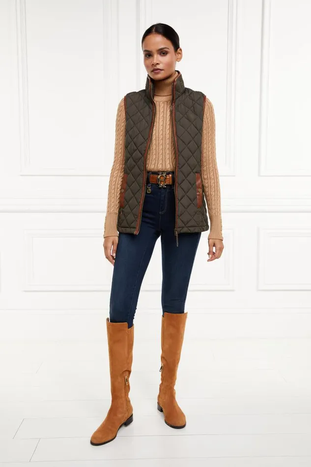EquestrianWomen Gilets Holland Cooper Country Quilted Gilet Heritage Khaki EquestrianWomen Gilets Holland Cooper Country Quilted Gilet Heritage Khaki