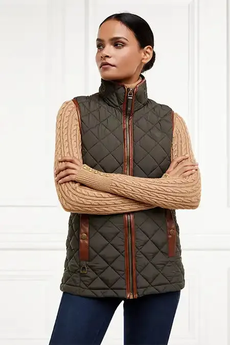 EquestrianWomen Gilets Holland Cooper Country Quilted Gilet Heritage Khaki EquestrianWomen Gilets Holland Cooper Country Quilted Gilet Heritage Khaki