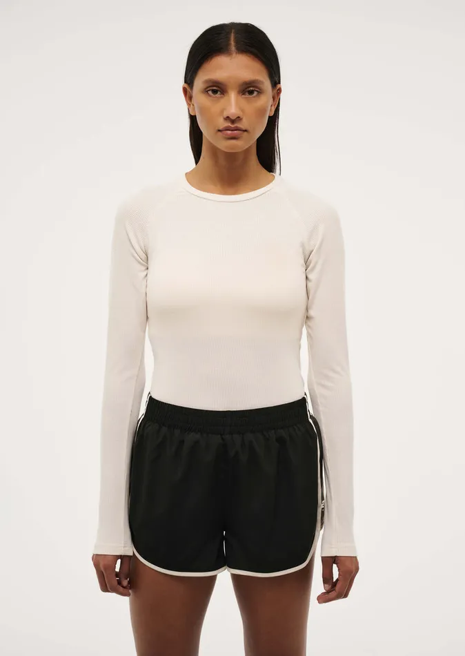 FREE PLAY 30 LONG SLEEVE RIB TEE IN WHISPER WHITE Women LongSleeveTops PE Nation FREE PLAY 30 LONG SLEEVE RIB TEE IN WHISPER WHITE Women LongSleeveTops PE Nation