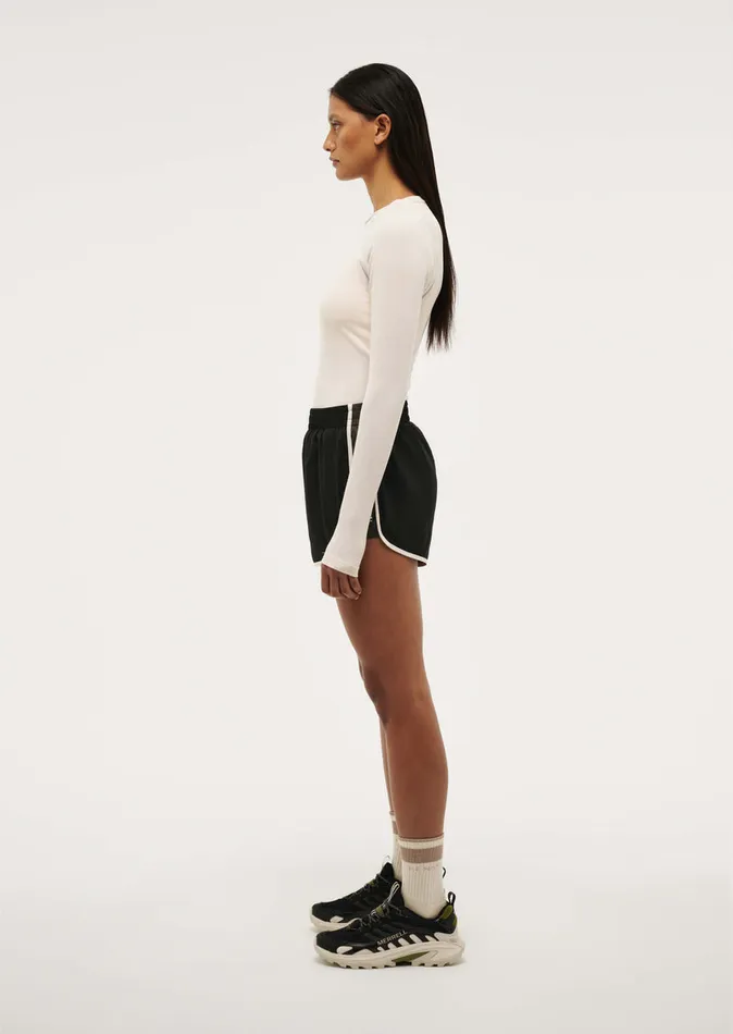 FREE PLAY 30 LONG SLEEVE RIB TEE IN WHISPER WHITE Women LongSleeveTops PE Nation