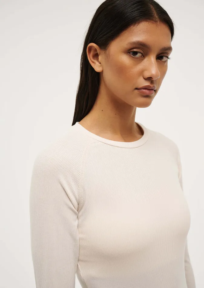 FREE PLAY 30 LONG SLEEVE RIB TEE IN WHISPER WHITE Women LongSleeveTops PE Nation