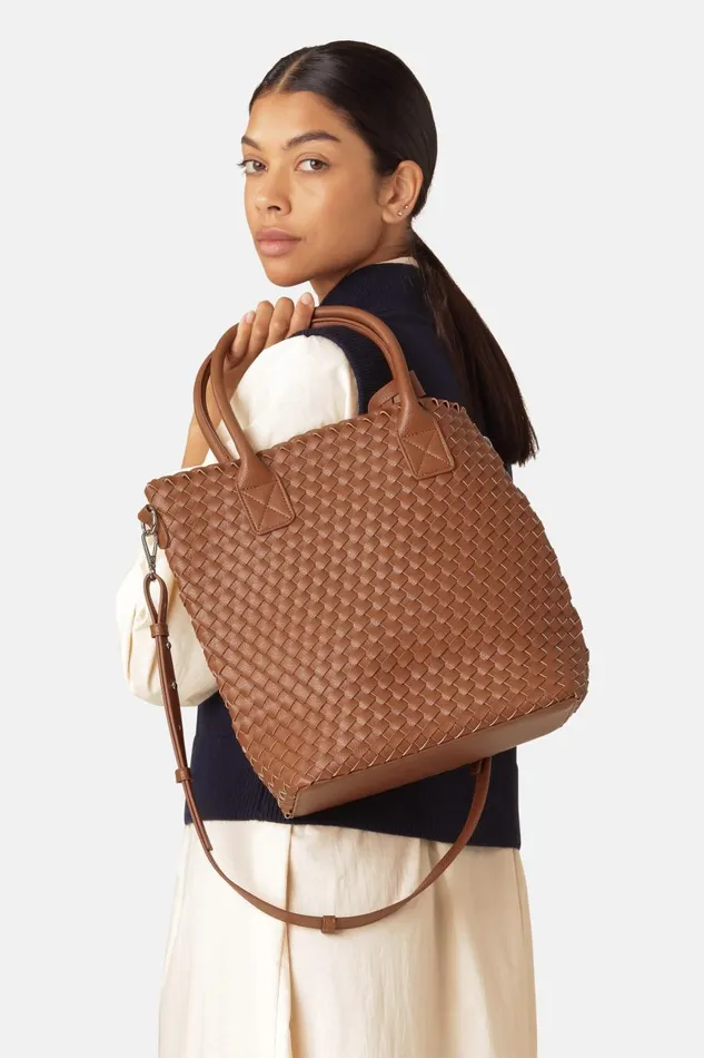 Ilse Jacobsen Crossbody Tote Bag 8211 Burnt Caramel Metallic Brown Women Tote Bags Ilse Jacobsen Crossbody Tote Bag 8211 Burnt Caramel Metallic Brown Women Tote Bags