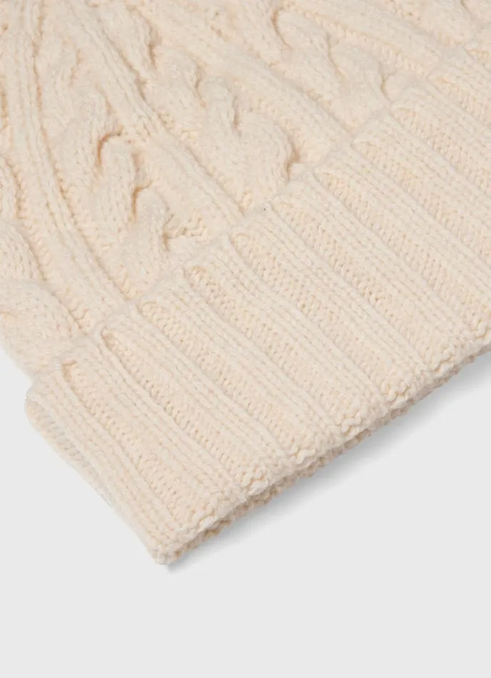 Lambswool Cable Hat Ecru MenWomen SUNSPEL Hats Scarves and Gloves