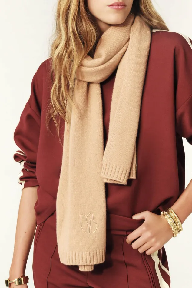 Long Knitted Scarf Comie Gray Women Baandsh Scarves and Beanies