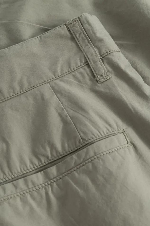 Men Benn Relaxed Typewriter Pleated Short Clay Norse Projects Shorts