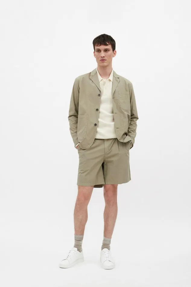 Men Benn Relaxed Typewriter Pleated Short Clay Norse Projects Shorts