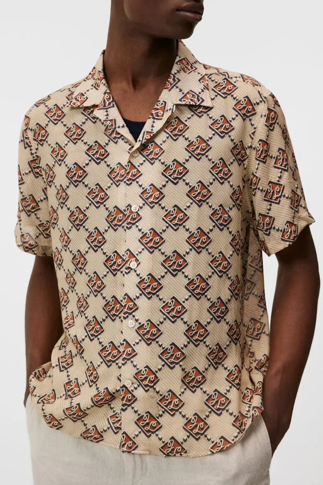 Men Donso Diamond JL Boxy Shirt Safari Beige JLindeberg Shirts Men Donso Diamond JL Boxy Shirt Safari Beige JLindeberg Shirts