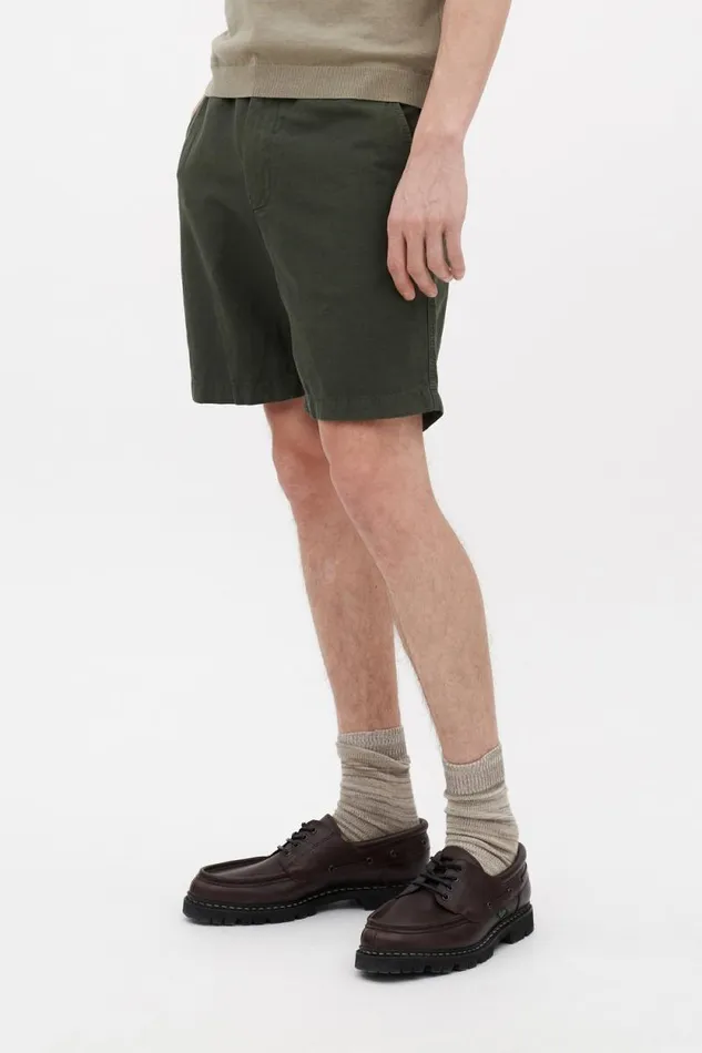 Men Ezra Relaxed Cotton Linen Short Spruce Green Norse Projects Shorts