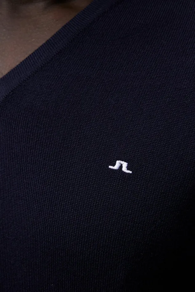Men Lymann Merino Vneck Sweater Navy JLindeberg Knitwear Men Lymann Merino Vneck Sweater Navy JLindeberg Knitwear