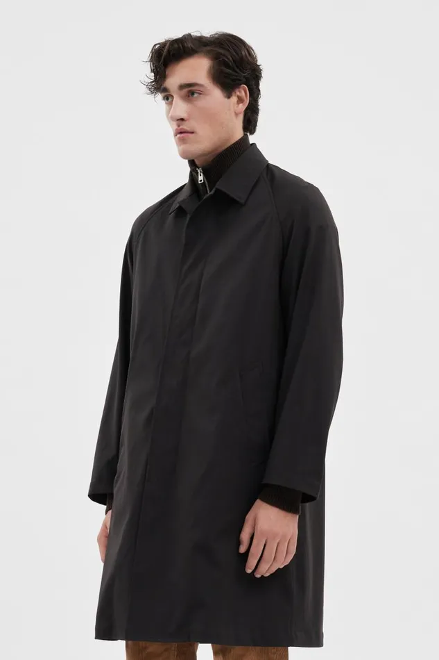Men Vargo Solotex Twill Raglan Mac Black Norse Projects Outerwear
