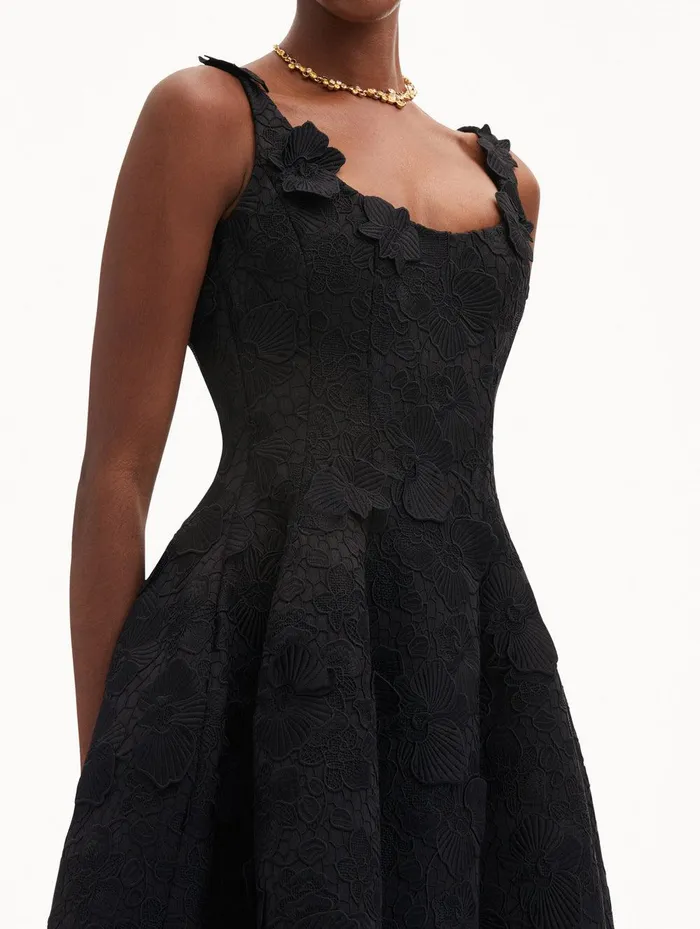 Orchid Embroidered Guipure Dress Black Women Oscar De La Renta Dresses Orchid Embroidered Guipure Dress Black Women Oscar De La Renta Dresses