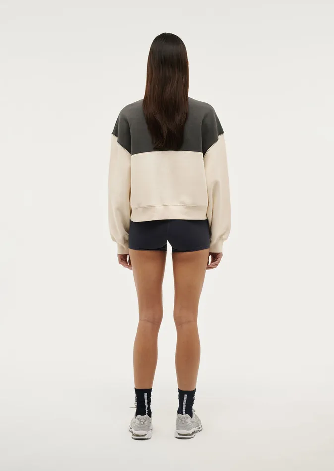 PE Nation CENTRE FIELD SWEAT IN WHISPER WHITE GUNMETAL Women Sweatshirts