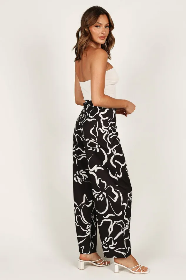Pants Petal and Pup Women York Pant White Black Floral