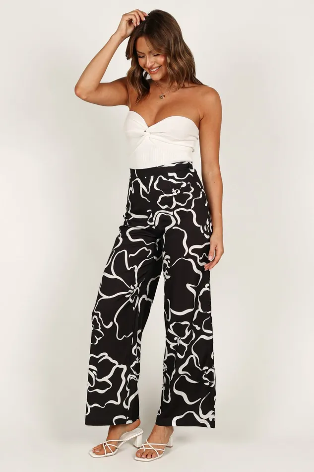 Pants Petal and Pup Women York Pant White Black Floral