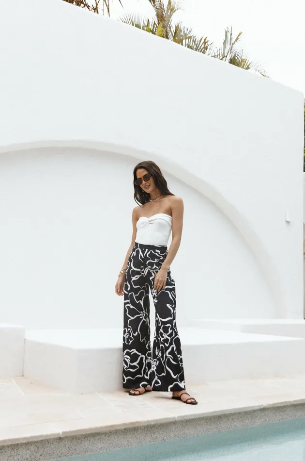 Pants Petal and Pup Women York Pant White Black Floral