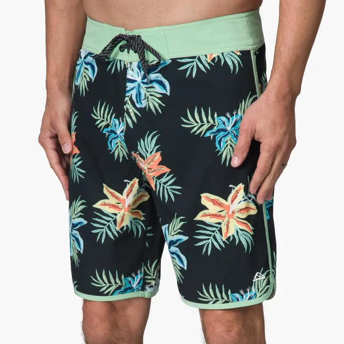 Reef Robbie Boardshort 19034 Caviar Men Shorts Boardshorts and Pants Reef Robbie Boardshort 19034 Caviar Men Shorts Boardshorts and Pants