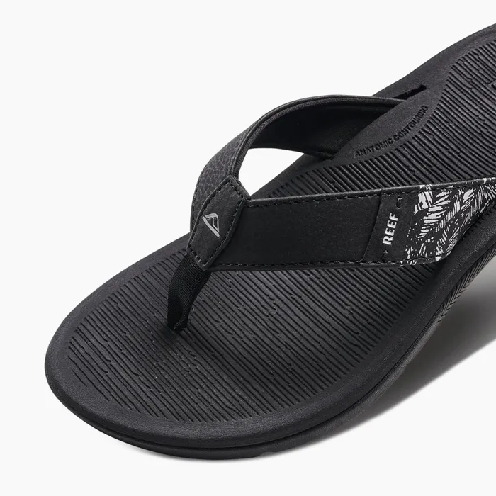 Reef Santa Ana Blackwhite Women Flip Flops Reef Santa Ana Blackwhite Women Flip Flops