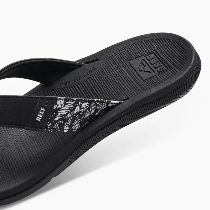 Reef Santa Ana Blackwhite Women Flip Flops Reef Santa Ana Blackwhite Women Flip Flops