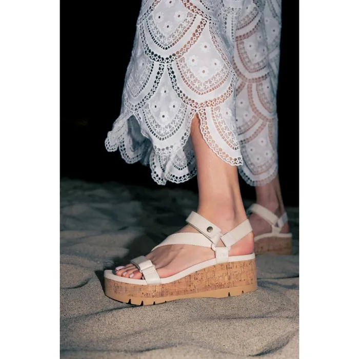 Reef Vista Higher Luna Vintage Cork Women Sandals Reef Vista Higher Luna Vintage Cork Women Sandals