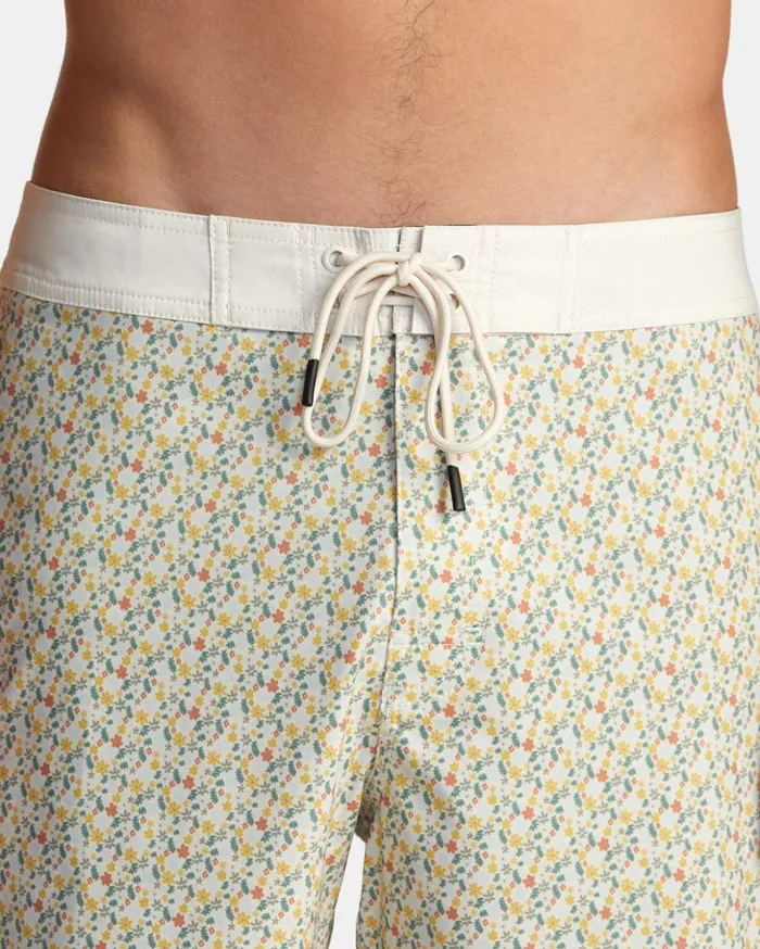 RVCA Boardshorts Freeport Boardshorts 16034 Marshmallow 8211 Men