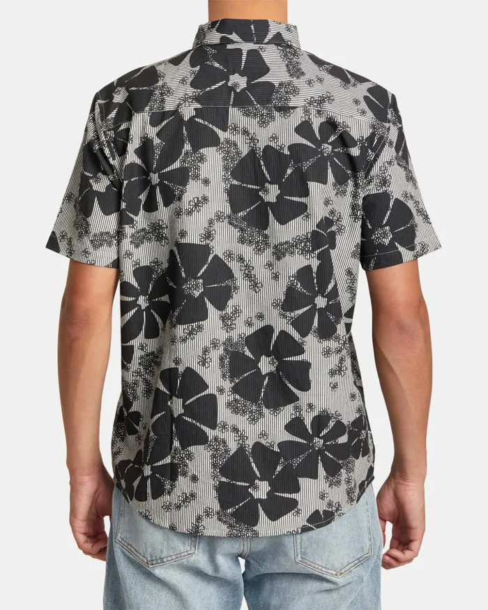 RVCA Shirts Flannels Yoyogi Seersucker Short Sleeve Shirt Black 8211 Men