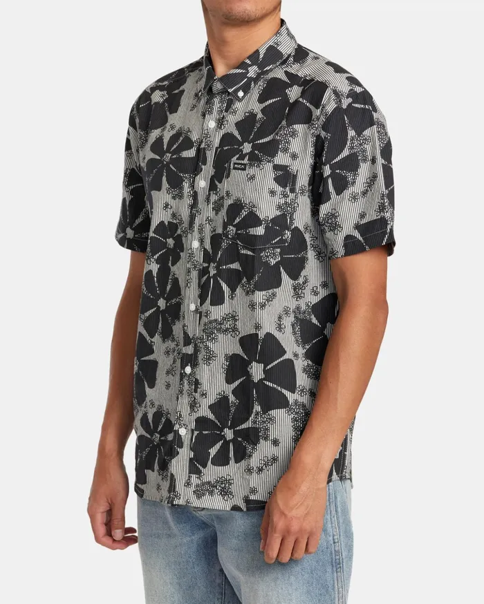 RVCA Shirts Flannels Yoyogi Seersucker Short Sleeve Shirt Black 8211 Men