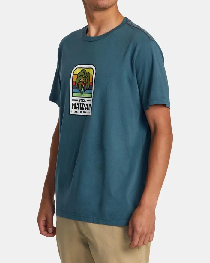 RVCA Short Sleeves Hawaii Island Flora Tee Duck Blue 8211 Men