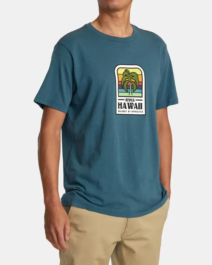 RVCA Short Sleeves Hawaii Island Flora Tee Duck Blue 8211 Men