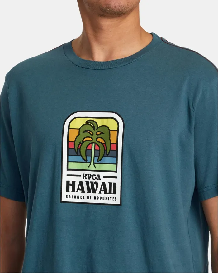 RVCA Short Sleeves Hawaii Island Flora Tee Duck Blue 8211 Men