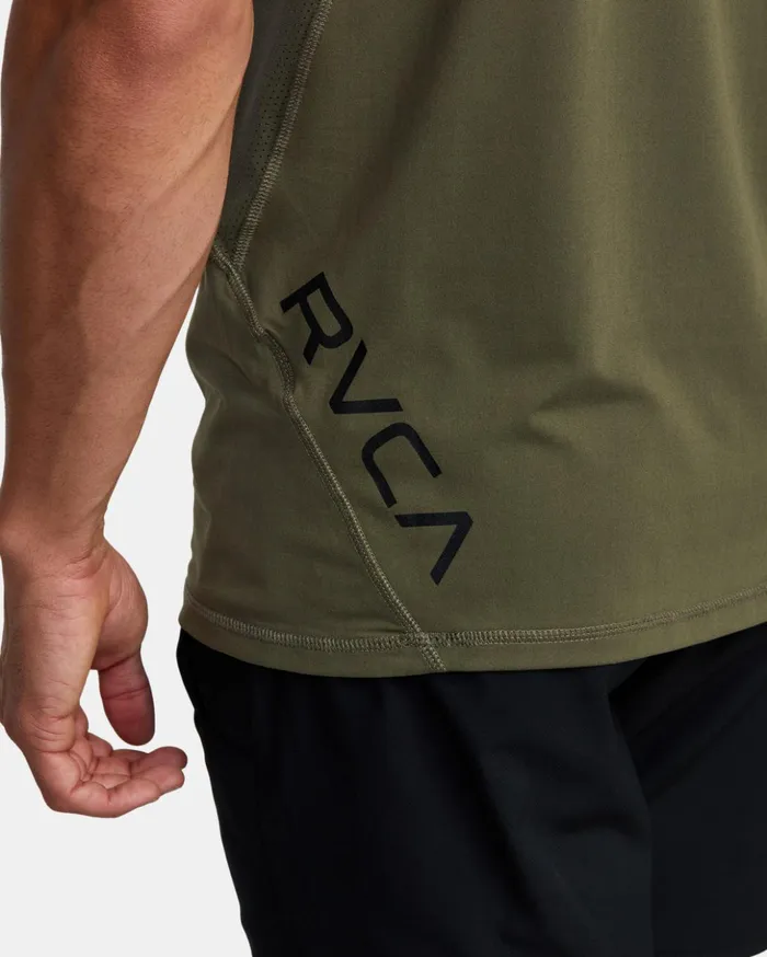 RVCA Short Sleeves Sport Vent Performance Tee Olive 8211 Men