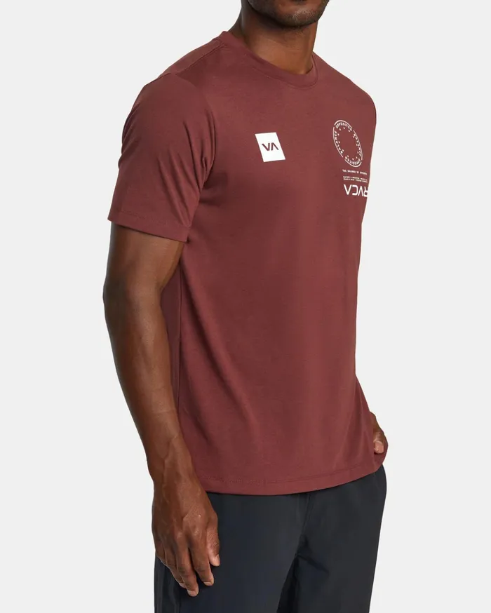 RVCA Short Sleeves VA Mark Tee Burgundy 8211 Men