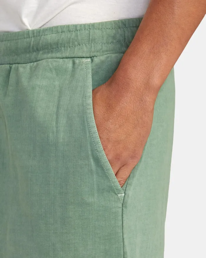 RVCA Shorts Hybrids PTC Elastic Walkshorts 18034 Spinach 8211 Men