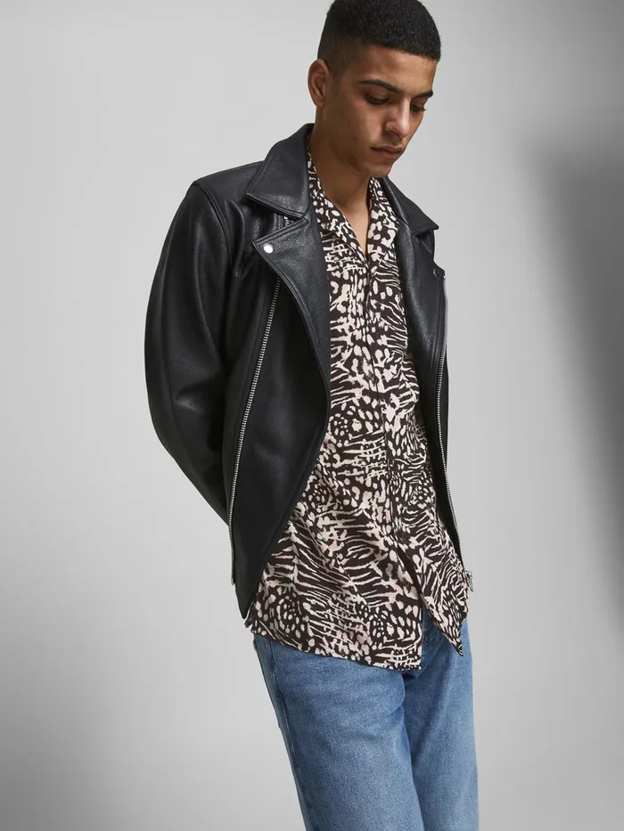 Shirts JACK and JONES Mens PRINTED RESORT SHORT SLEEVED SHIRT Black Tap Shoe Online