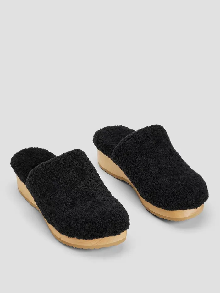 Shoes Women Eileen Fisher Curly Shearling Clog Black
