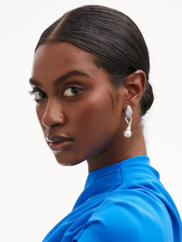 Snake Pearl Drop ClipOn Earrings Silver Women Oscar De La Renta Earrings Snake Pearl Drop ClipOn Earrings Silver Women Oscar De La Renta Earrings