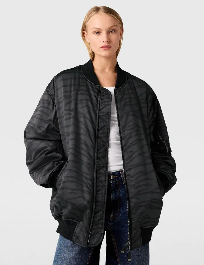 Stella McCartney Coats And Jackets Women Tiger Print Bomber Jacket Black Tiger Print Stella McCartney Coats And Jackets Women Tiger Print Bomber Jacket Black Tiger Print