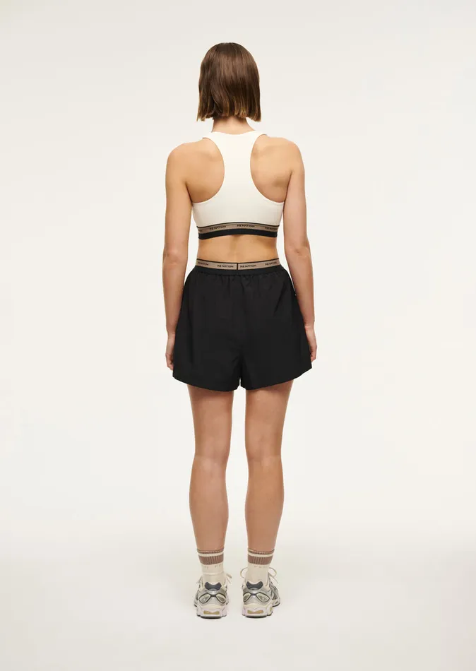 StudioSoft Women PE Nation AVANT SPORTS BRA IN WHISPER WHITE