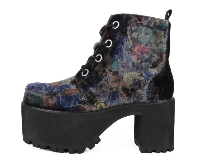 TUK Shoes Platforms Women Floral Velvet Nosebleed Boot