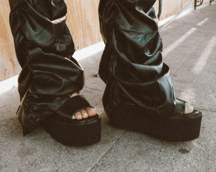TUK Shoes Sandals Women Black BrushOff Strato Sandal TUK Shoes Sandals Women Black BrushOff Strato Sandal