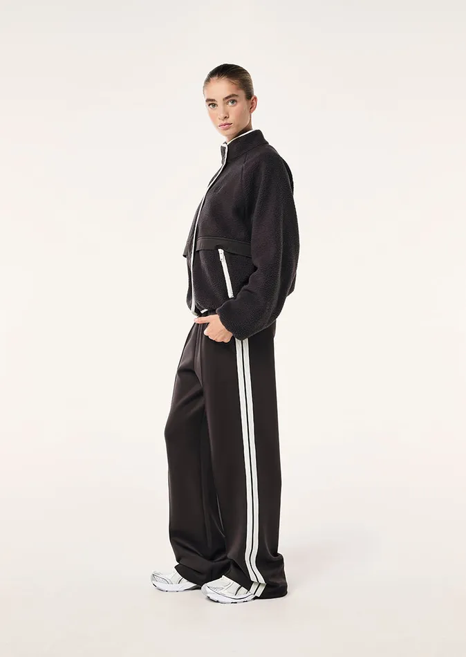 TECHNIQUE JACKET IN LICORICE Women Jackets PE Nation