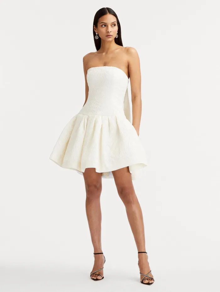 Textured Floral Cloqu CapeBack Dress Ivory Women Oscar De La Renta Dresses Textured Floral Cloqu CapeBack Dress Ivory Women Oscar De La Renta Dresses