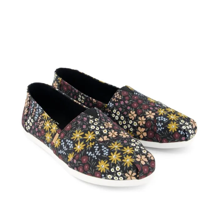 Toms TOMS Classics Alpargata Cloudbound Black Wildflowers 8211 Women Toms TOMS Classics Alpargata Cloudbound Black Wildflowers 8211 Women