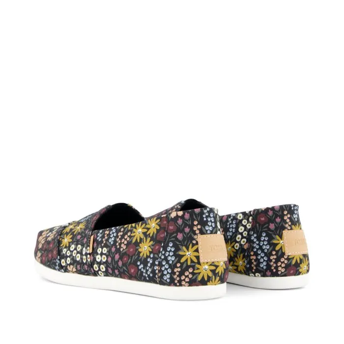 Toms TOMS Classics Alpargata Cloudbound Black Wildflowers 8211 Women Toms TOMS Classics Alpargata Cloudbound Black Wildflowers 8211 Women