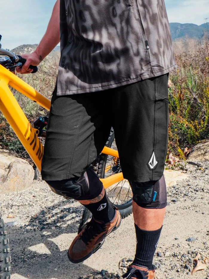 Trail Ripper Shorts 8211 Black Mens Volcom Shorts